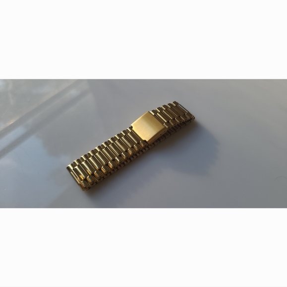 Chunky Bracelet - Picture 3 of 9